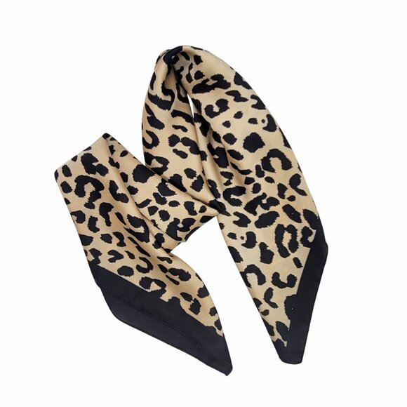 ⭐Elegant Bandana Square Scarf Silky Satin Vintage Style Animal Print Leopard Tan - Picture 4 of 6